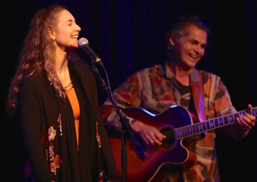 Lara Tupper & Bobby Sweet